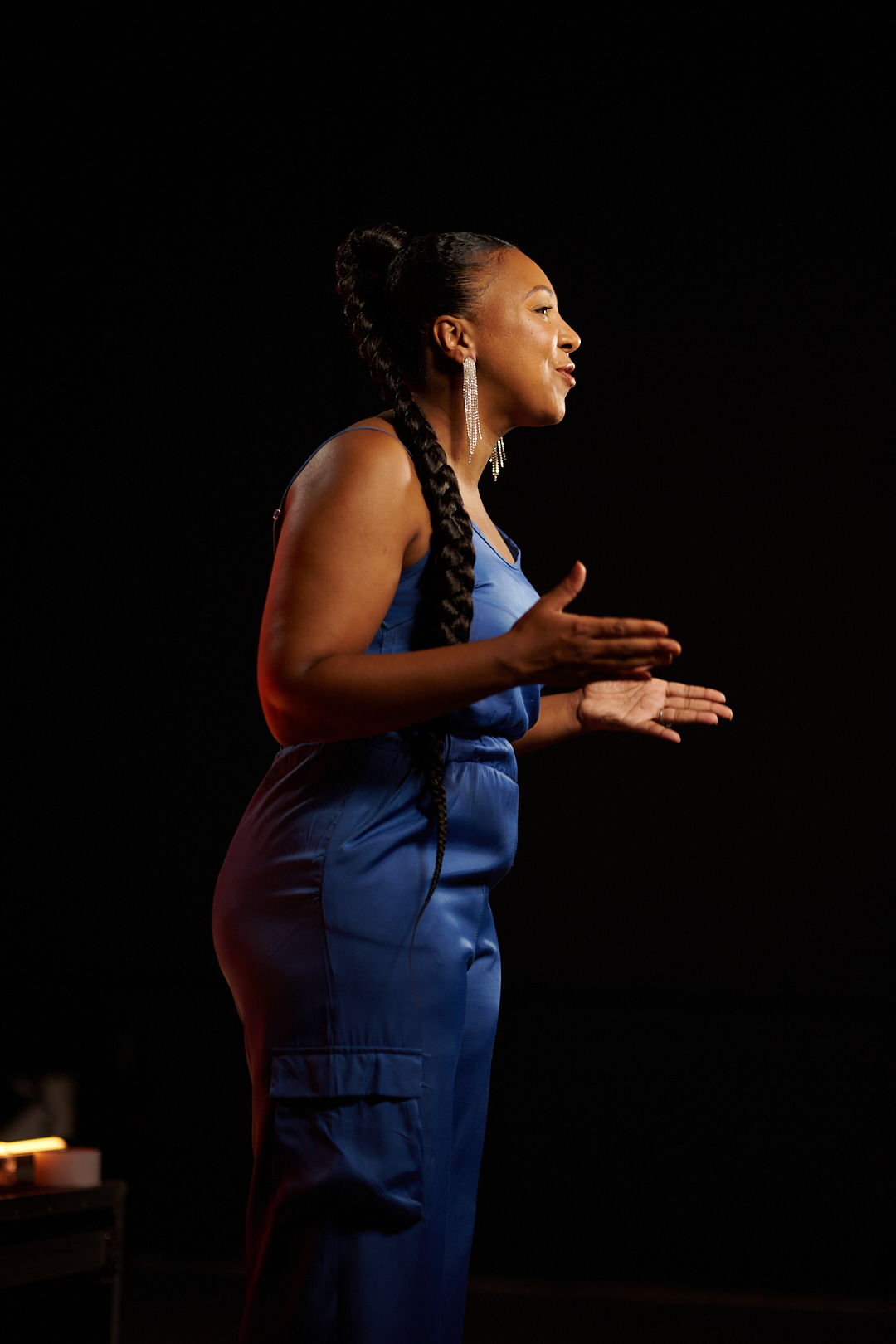 Laurian Nortje speaking on stage